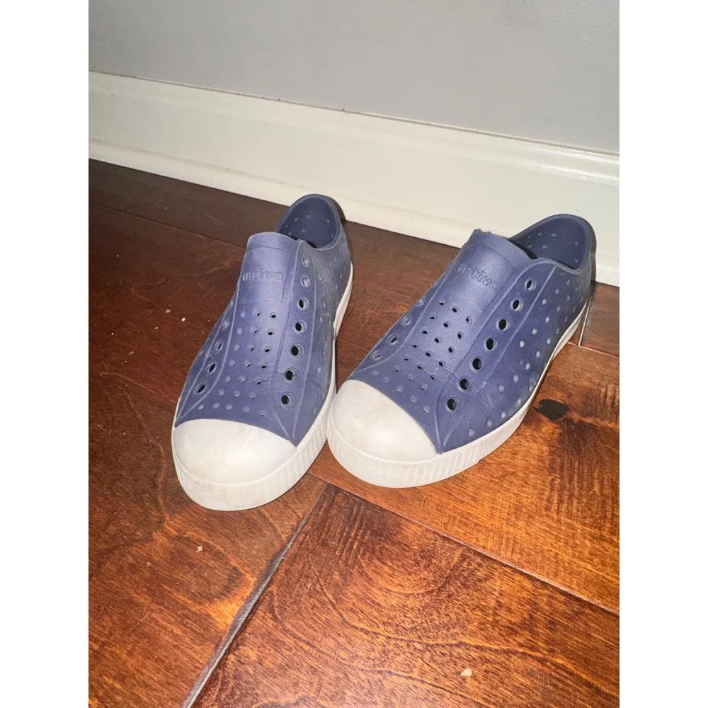 Native Jefferson Kids Navy Blue Slip On Water Shoes Sneakers C13